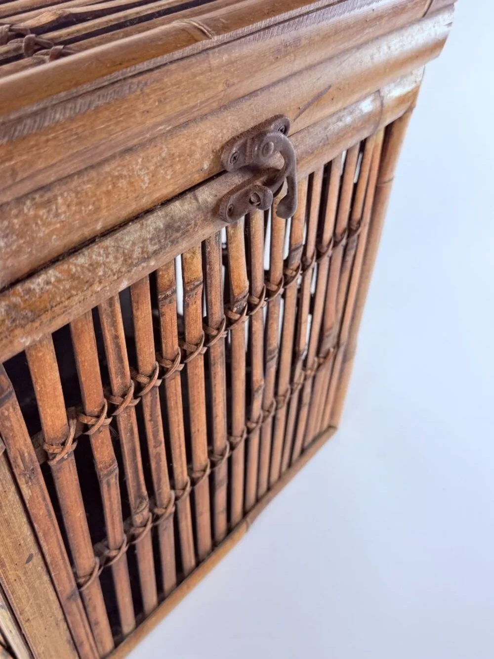 Bamboo & Wood Lattice Storage Box W/Hinged Lid Metal Clasp Wall Clips 14 in Tall